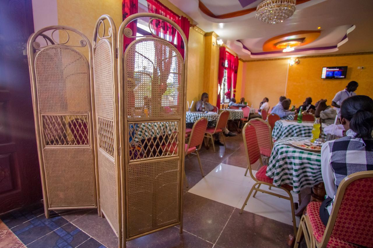 Grande Hotel Isiolo 외부 사진